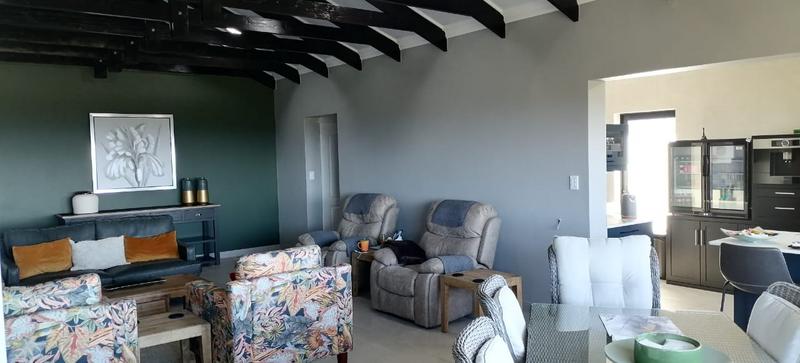 2 Bedroom Property for Sale in Tergniet Western Cape